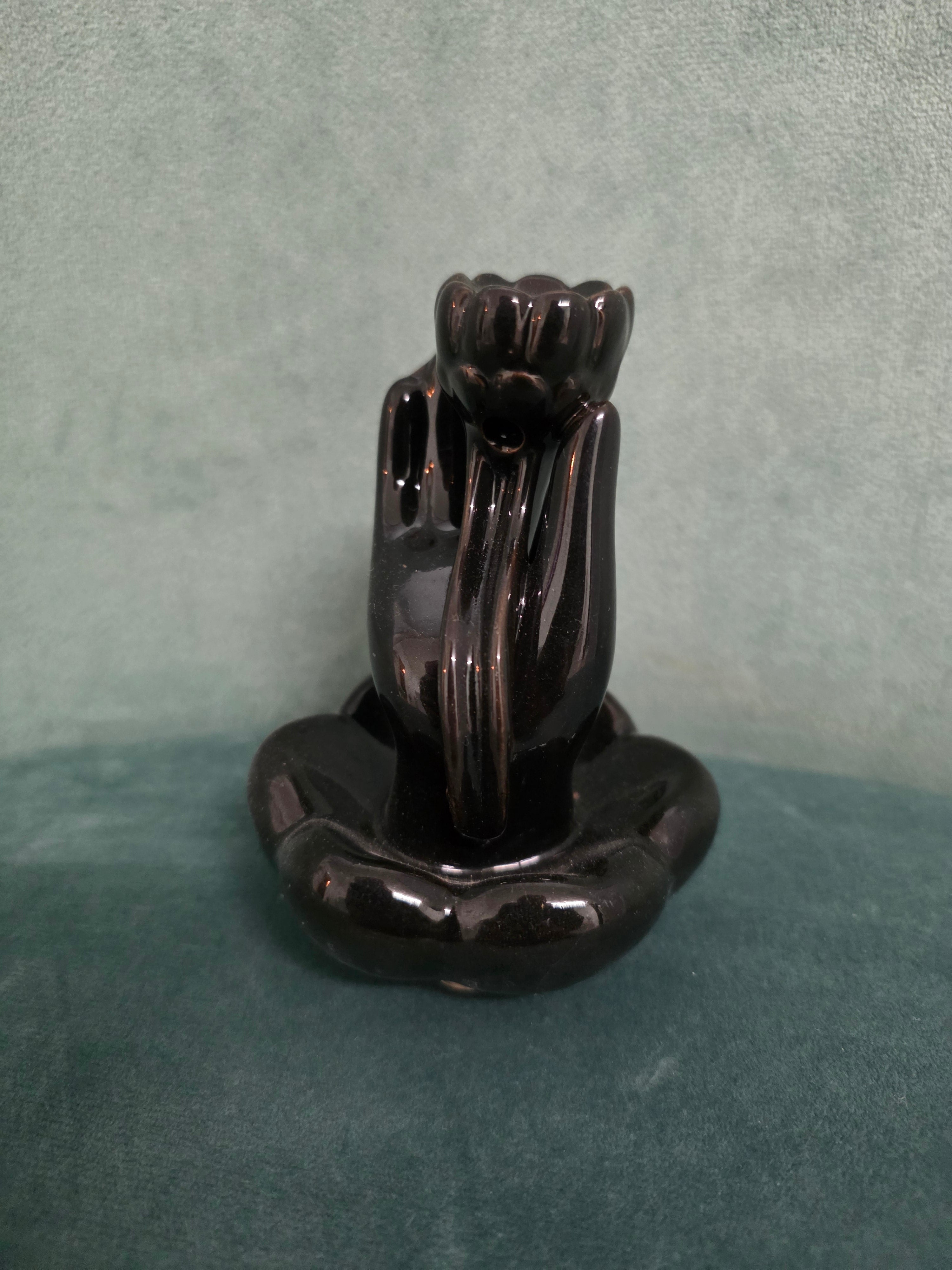 Fonte de Fumo Flor em Mão